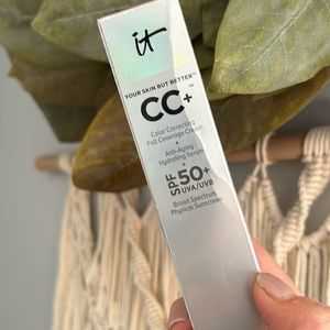 IT cosmetics your skin but better CC+ full coverage color correcting cream
